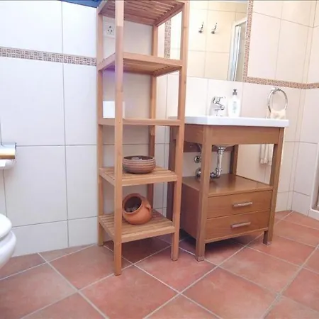 Beautiful Macher - 4 Bedrooms - Macher Retreat - Private Pool And Endearing Interior וילה